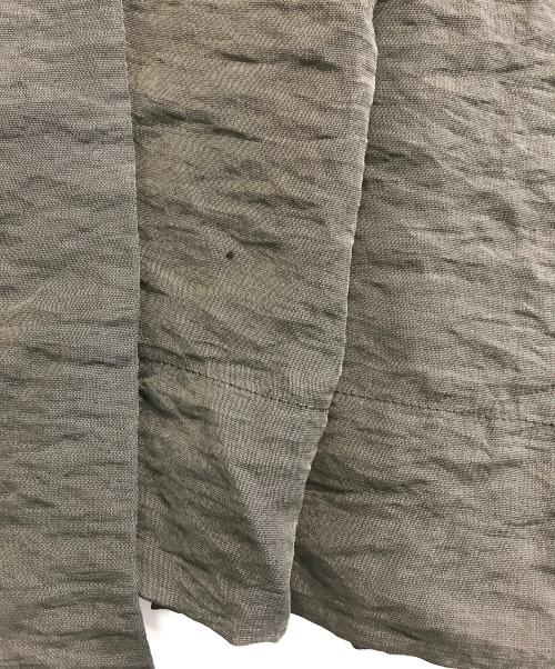 ISSEY MIYAKE（イッセイミヤケ）ISSEY MIYAKE (イッセイミヤケ) ナイロンレーヨンノースリーブワンピース チャコールグレー サイズ:Mの古着・服飾アイテム