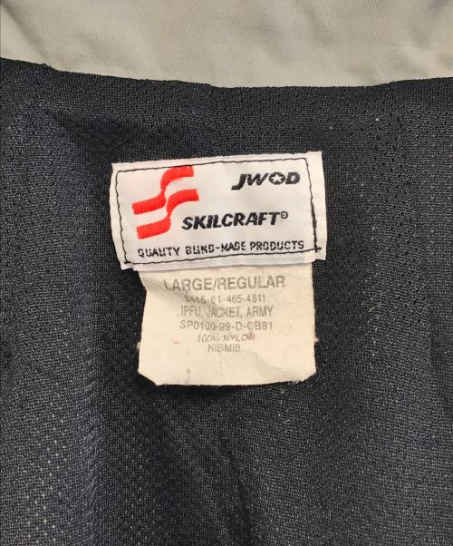 VINTAGE MILITARY（ヴィンテージ ミリタリー）VINTAGE MILITARY (ヴィンテージ ミリタリー) US ARMY トレーニングジャケット グレー サイズ:L-Rの古着・服飾アイテム