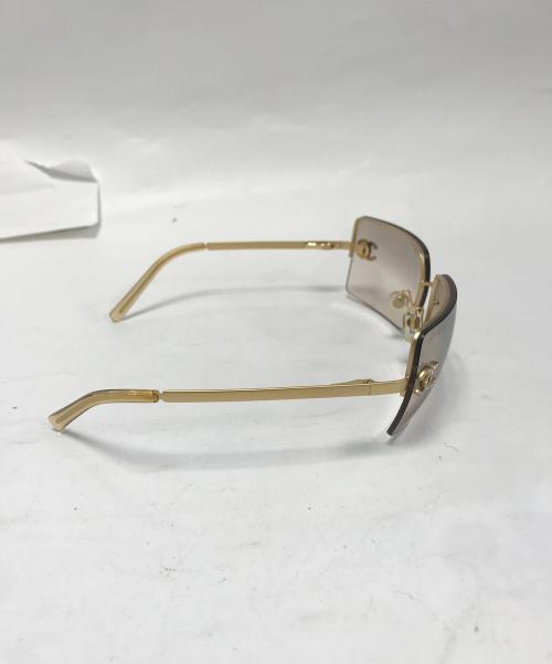 CHANEL（シャネル）CHANEL (シャネル) サングラス ゴールド サイズ:62□15-120の古着・服飾アイテム
