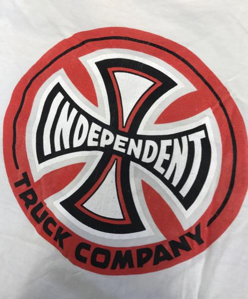 INDEPENDENT（インディペンデント）INDEPENDENT (インディペンデント) プリントTシャツ ホワイト サイズ:MEDIUMの古着・服飾アイテム