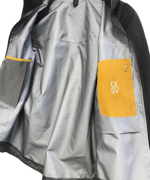 ARC'TERYX（アークテリクス）ARC'TERYX (アークテリクス) Alpha SV Jacket ブラック サイズ:Mの古着・服飾アイテム