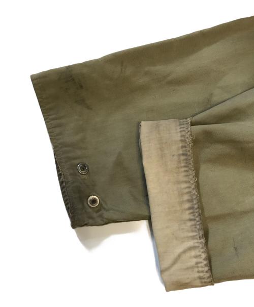 VINTAGE MILITARY（ヴィンテージ ミリタリー）VINTAGE MILITARY (ヴィンテージ ミリタリー) US ARMY リバーシブルコート カーキ サイズ:表記なしの古着・服飾アイテム
