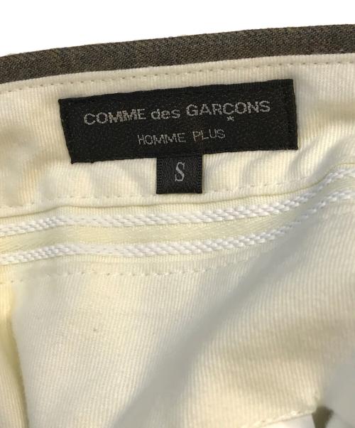 COMME des GARCONS HOMME PLUS（コムデギャルソンオムプリュス）COMME des GARCONS HOMME PLUS (コムデギャルソンオムプリュス) ハーフパンツ オリーブ サイズ:Sの古着・服飾アイテム