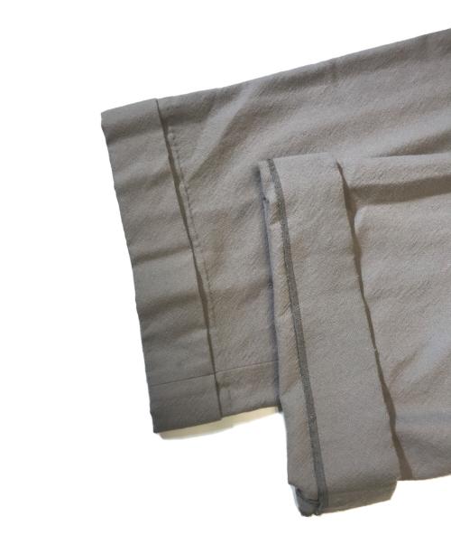 ENCOMING（インカミング）ENCOMING (インカミング) タックパンツ ベージュ サイズ:Mの古着・服飾アイテム