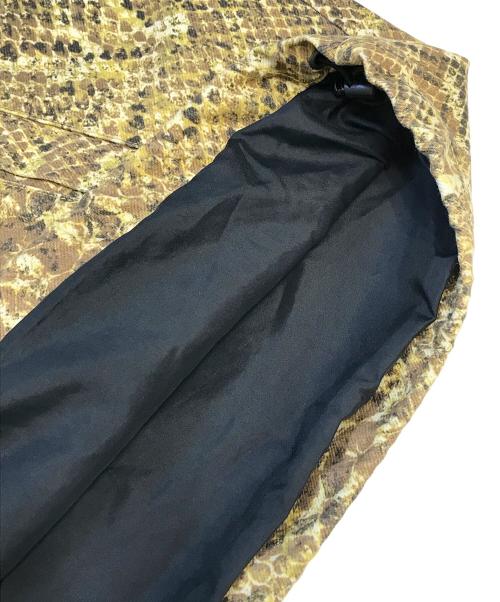 SUPREME（シュプリーム）SUPREME (シュプリーム) NIKE ACG (ナイキエージーシー) Denim Gold Snakeskin イエロー サイズ:Lの古着・服飾アイテム