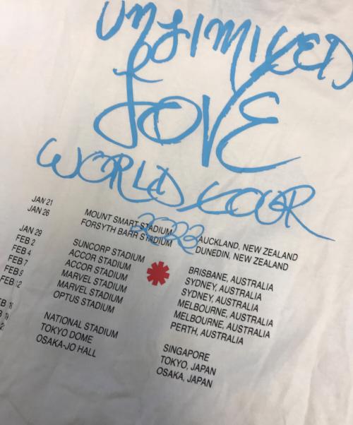 バンドTシャツ（バンドTシャツ）バンドTシャツ (バンドTシャツ) Red Hot Chili Peppers(レッド・ホット・チリ・ペッパーズ) バンドTシャツ ベージュ サイズ:Mの古着・服飾アイテム