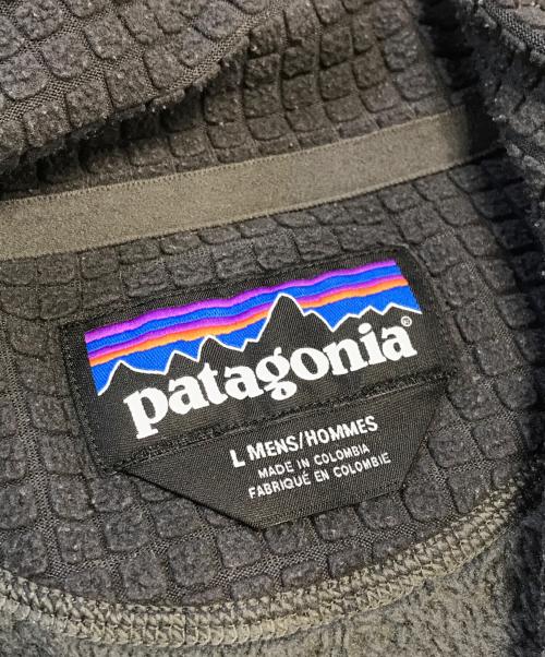 Patagonia（パタゴニア）Patagonia (パタゴニア) R2 FLEECE JACKET グレー サイズ:Lの古着・服飾アイテム