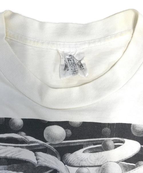 ANDAZIA（アンダジア）ANDAZIA (アンダジア) マルチプリントだまし絵Tシャツ ホワイト サイズ:Mの古着・服飾アイテム