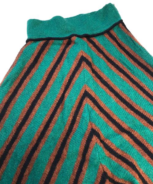 MIU MIU（ミュウミュウ）MIU MIU (ミュウミュウ) 総柄ニットスカート グリーン サイズ:36の古着・服飾アイテム