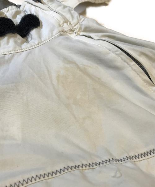 NIKE ACG（ナイキエーシージー）NIKE ACG (ナイキエーシージー) Pullover Kayak Jacket アイボリー サイズ:Ｓの古着・服飾アイテム