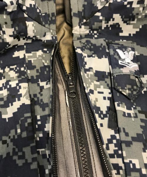 VINTAGE MILITARY（ヴィンテージ ミリタリー）VINTAGE MILITARY (ヴィンテージ ミリタリー) U'S NAVY ゴアテックスパーカ ブルー サイズ:M-Rの古着・服飾アイテム