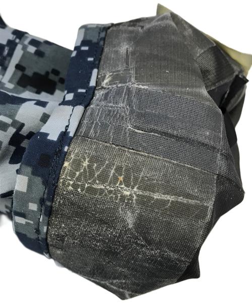 VINTAGE MILITARY（ヴィンテージ ミリタリー）VINTAGE MILITARY (ヴィンテージ ミリタリー) U'S NAVY ゴアテックスパーカ ブルー サイズ:M-Rの古着・服飾アイテム