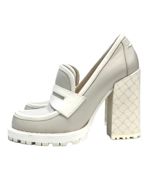 BOTTEGA VENETA（ボッテガベネタ）BOTTEGA VENETA (ボッテガベネタ) ローファーパンプス グレー サイズ:34½の古着・服飾アイテム