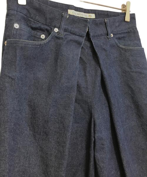 JOHN LAWRENCE SULLIVAN（ジョン ローレンス サリバン）JOHN LAWRENCE SULLIVAN (ジョン ローレンス サリバン) フロントタックワイドデニムパンツ インディゴ サイズ:42の古着・服飾アイテム