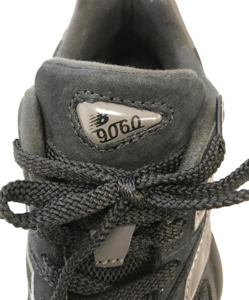 NEW BALANCE（ニューバランス）NEW BALANCE (ニューバランス) 9060ローカットスニーカー ブラック サイズ:US8.5/UK8/EU42/JPN26.5の古着・服飾アイテム