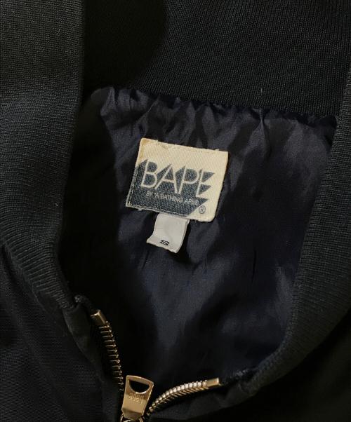 A BATHING APE（ア ベイシング エイプ）A BATHING APE (ア ベイシング エイプ) ブルゾン ネイビー サイズ:Sの古着・服飾アイテム