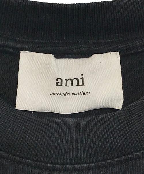 AMI Alexandre Mattiussi（アミアレクサンドルマテュッシ）AMI Alexandre Mattiussi (アミアレクサンドルマテュッシ) ハートロゴ刺繍Tシャツ ブラック サイズ:Sの古着・服飾アイテム