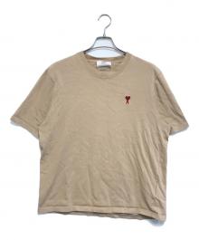 AMI Alexandre Mattiussi（アミアレクサンドルマテュッシ）の古着「ハートロゴ刺繍Tシャツ」｜ベージュ