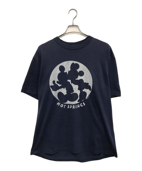 キャラクターTシャツ（キャラクターTシャツ）キャラクターTシャツ (キャラクターTシャツ) Disney HOT SPRINGS(ディズニー ホットスプリングス)プリントTシャツ ネイビー サイズ:XLの古着・服飾アイテム