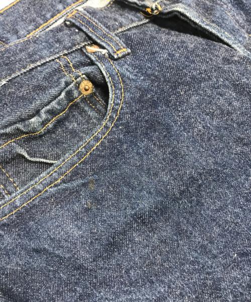 LEVI'S（リーバイス）LEVI'S (リーバイス) 501 赤耳デニムパンツ インディゴ サイズ:W33の古着・服飾アイテム