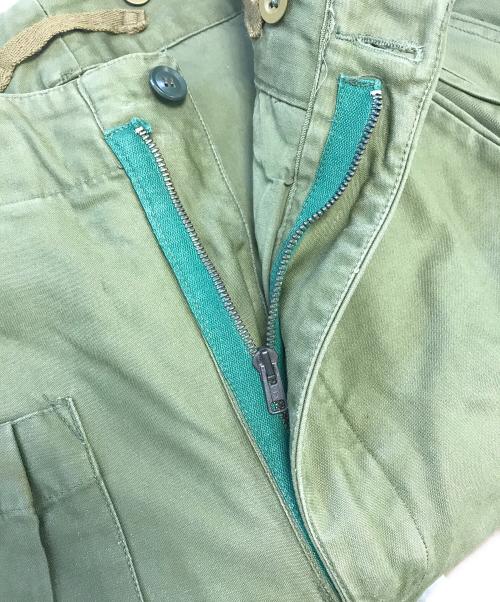 VINTAGE MILITARY（ヴィンテージ ミリタリー）VINTAGE MILITARY (ヴィンテージ ミリタリー) 1960 Pattern Combat Trousers オリーブ サイズ:4の古着・服飾アイテム