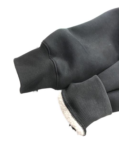 PALACE（パレス）PALACE (パレス) HERMAL EMBOSSED P3 ZIP HOOD ブラック サイズ:Mの古着・服飾アイテム