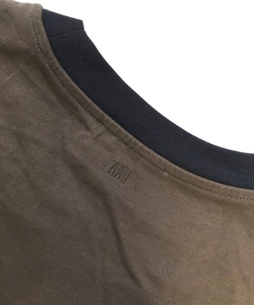 AMI Alexandre Mattiussi（アミアレクサンドルマテュッシ）AMI Alexandre Mattiussi (アミアレクサンドルマテュッシ) ロゴクルーネックTシャツ ブラウン サイズ:XLの古着・服飾アイテム