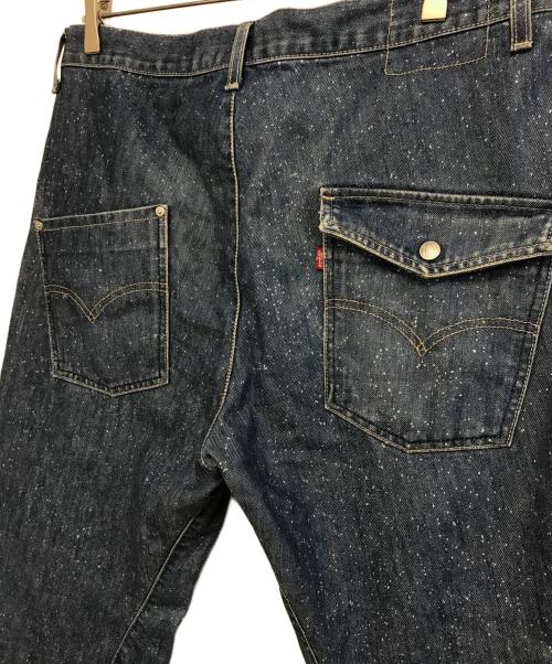 LEVI'S（リーバイス）LEVI'S (リーバイス) 立体裁断デニムパンツ インディゴ サイズ:W33の古着・服飾アイテム