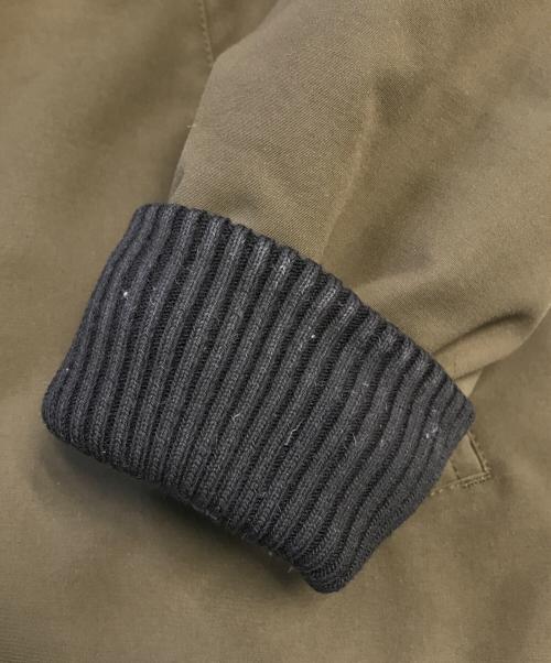 CANADA GOOSE（カナダグース）CANADA GOOSE (カナダグース) LABRADOR BOMBER オリーブ サイズ:Sの古着・服飾アイテム