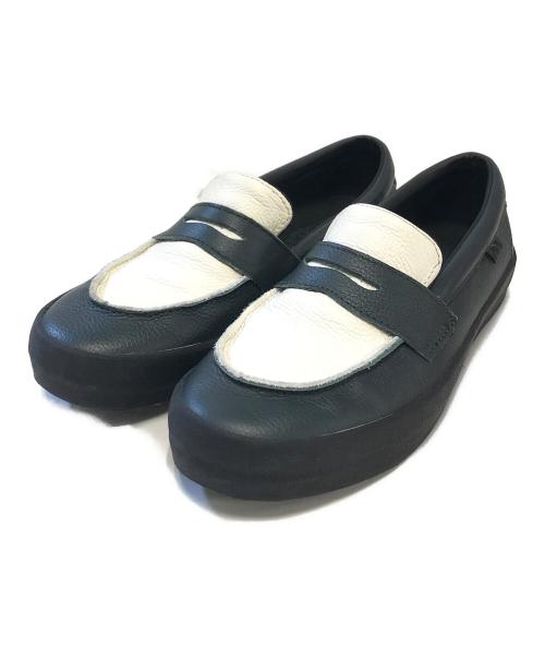 VANS（ヴァンズ）VANS (バンズ) ローファー ホワイト×グリーン サイズ:US8.0/UK7.0/EUR40.5/cm26.0の古着・服飾アイテム