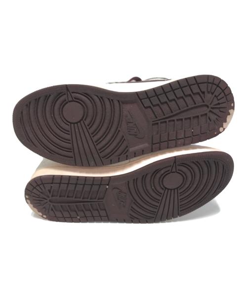 NIKE（ナイキ）NIKE (ナイキ) A MA MANIERE AIR JORDAN 1 RETRO HIGH OG SP ホワイト サイズ:US9/UK8/EUR42.5/cm27/BR40.5/CN270(2.5)の古着・服飾アイテム