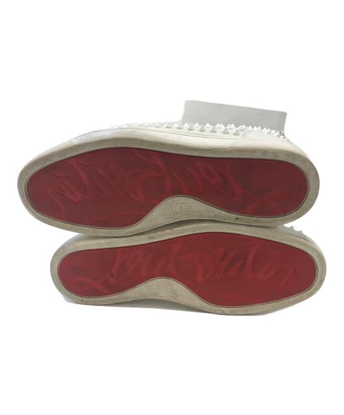 Christian Louboutin（クリスチャン・ルブタン）Christian Louboutin (クリスチャン・ルブタン) ハイカットスタッズスニーカー ホワイト サイズ:41の古着・服飾アイテム