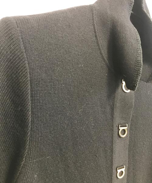 Salvatore Ferragamo（サルヴァトーレ フェラガモ）Salvatore Ferragamo (サルヴァトーレ フェラガモ) ニットカーディガン ブラック サイズ:Ｓの古着・服飾アイテム