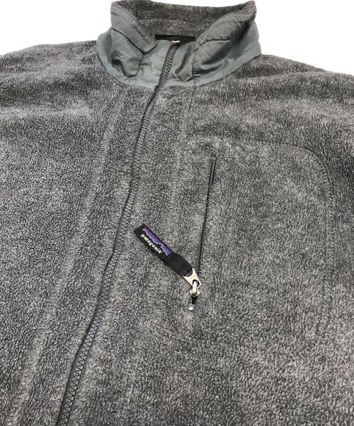 Patagonia（パタゴニア）Patagonia (パタゴニア) SYNCHILLAフリースジャケット グレー サイズ:ＸＳの古着・服飾アイテム