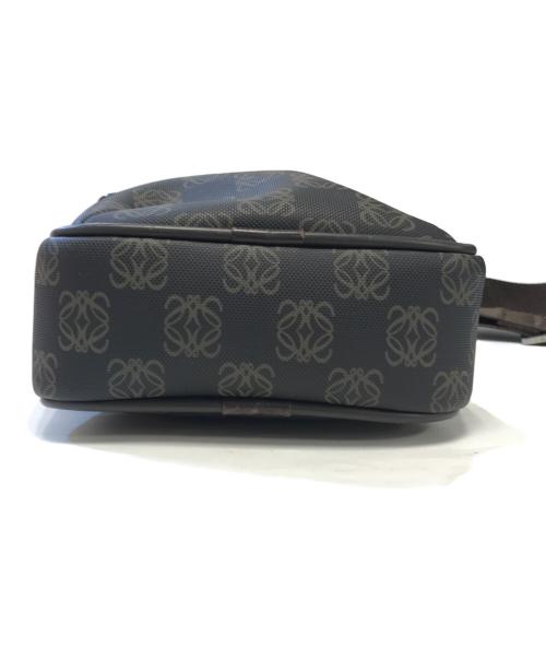 LOEWE（ロエベ）LOEWE (ロエベ) アナグラムショルダーバッグ ブラウン サイズ:表記なしの古着・服飾アイテム