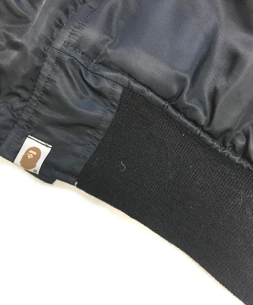 BAPE BY A BATHING APE（ベイプバイアベイシングエイプ）BAPE BY A BATHING APE (ベイプバイアベイシングエイプ) N-2Bジャケット ブラック サイズ:Mの古着・服飾アイテム