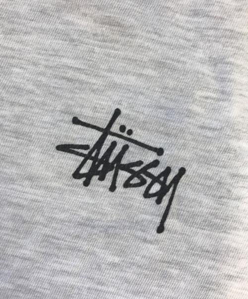 stussy（ステューシー）stussy (ステューシー) プリントTシャツ グレー サイズ:Mの古着・服飾アイテム