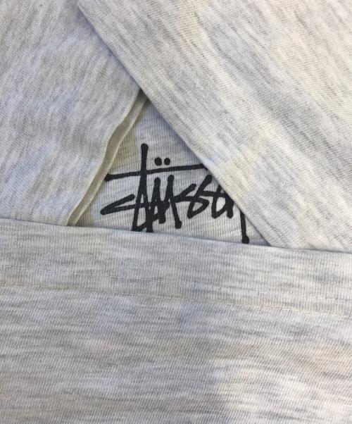 stussy（ステューシー）stussy (ステューシー) プリントTシャツ グレー サイズ:Mの古着・服飾アイテム