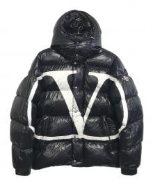 MONCLER×VALENTINO（モンクレール×ヴァレンティノ）の古着「ロゴプリントナイロンフーデッドダウンジャケット」｜ブラック