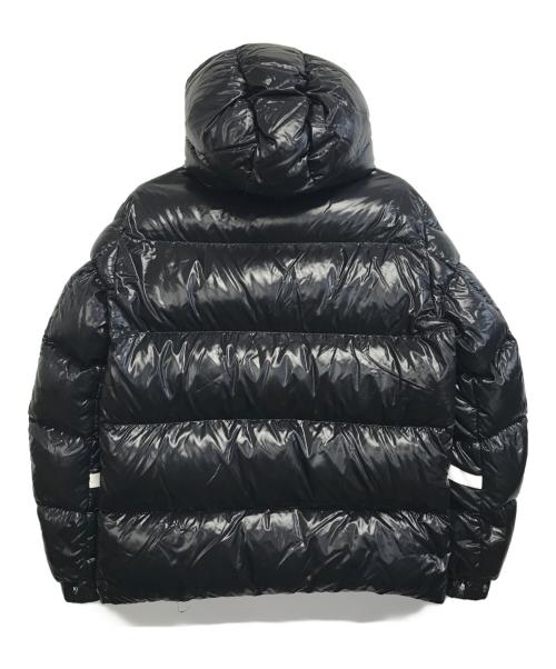 MONCLER（モンクレール）MONCLER (モンクレール) VALENTINO (ヴァレンティノ) ロゴプリントナイロンフーデッドダウンジャケット ブラック サイズ:48の古着・服飾アイテム