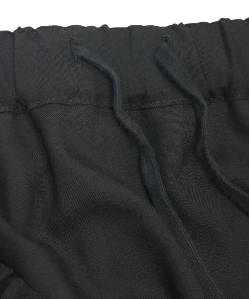 BLACK COMME des GARCONS（ブラックコムデギャルソン）BLACK COMME des GARCONS (ブラックコムデギャルソン) ティアードフリル スカート ブラック サイズ:Sの古着・服飾アイテム