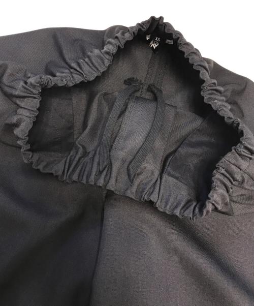 BLACK COMME des GARCONS（ブラックコムデギャルソン）BLACK COMME des GARCONS (ブラックコムデギャルソン) クロップドイージーワイドパンツ ブラック サイズ:XSの古着・服飾アイテム