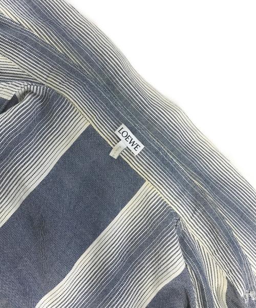 LOEWE（ロエベ）LOEWE (ロエベ) ロゴパッチ ストライプシャツ ブルー サイズ:39の古着・服飾アイテム
