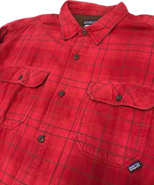 Patagonia（パタゴニア）Patagonia (パタゴニア) チェックネルシャツ レッド サイズ:Mの古着・服飾アイテム