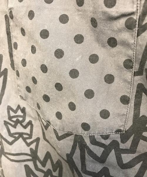 BLACK COMME des GARCONS（ブラックコムデギャルソン）BLACK COMME des GARCONS (ブラックコムデギャルソン) 総柄シャツ ブラック サイズ:XSの古着・服飾アイテム