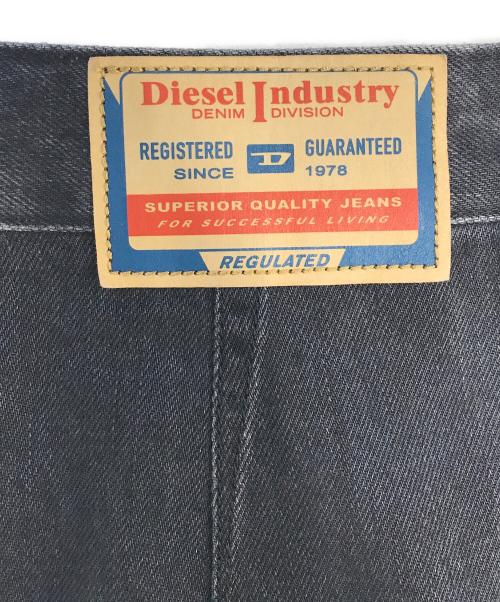 DIESEL（ディーゼル）DIESEL (ディーゼル) de-ard ブラック サイズ:W24 未使用品の古着・服飾アイテム