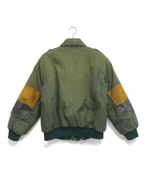 C.P COMPANY（シーピーカンパニー）C.P COMPANY (シーピーカンパニー) ボンバージャケット オリーブ サイズ:46の古着・服飾アイテム
