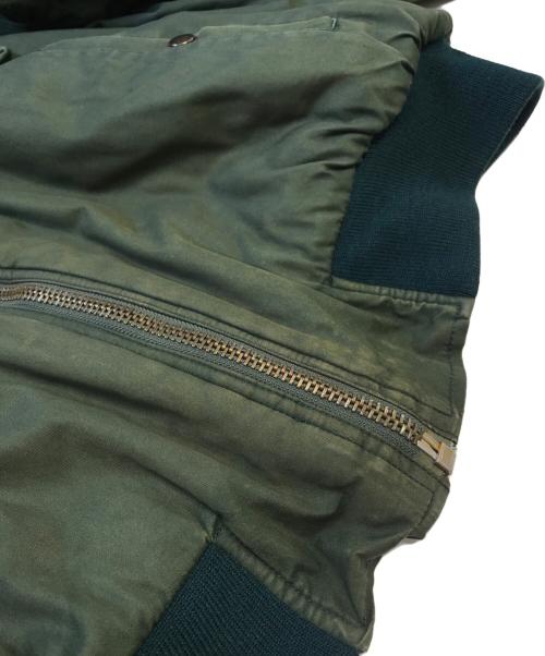 C.P COMPANY（シーピーカンパニー）C.P COMPANY (シーピーカンパニー) ボンバージャケット オリーブ サイズ:46の古着・服飾アイテム