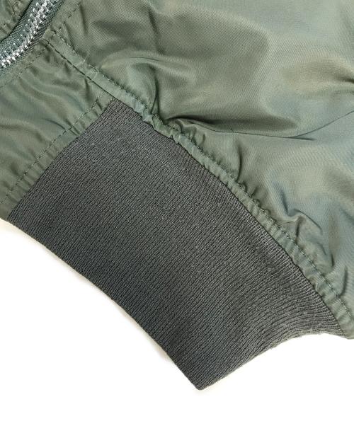 ALPHA INDUSTRIES（アルファインダストリーズ）ALPHA INDUSTRIES (アルファインダストリーズ) MA-1ジャケット カーキ サイズ:MEDIUMの古着・服飾アイテム