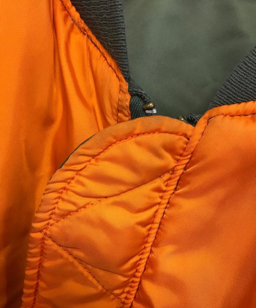 ALPHA INDUSTRIES（アルファインダストリーズ）ALPHA INDUSTRIES (アルファインダストリーズ) MA-1ジャケット カーキ サイズ:MEDIUMの古着・服飾アイテム